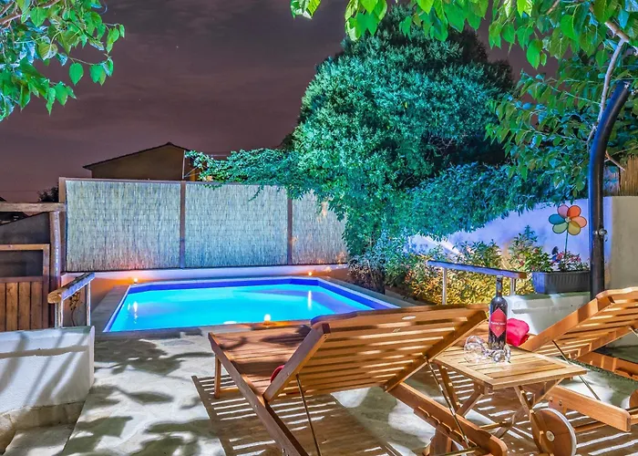 Istrian Stone House With Heated Pool