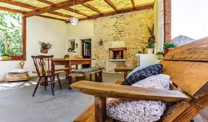 Istrian Stone House With Heated Pool Villa Póla
